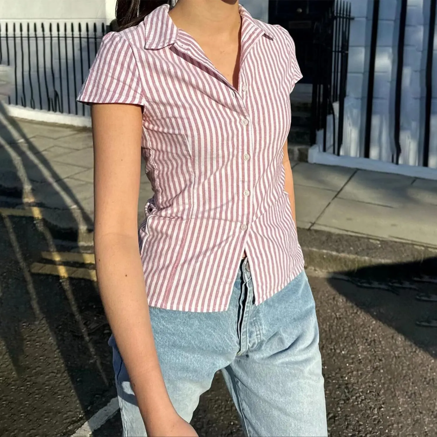 Women Y2k Short Sleeve Button Down Shirts Casual V Neck Button Up Top Vintage Slim Fit Collared Going Out Blouse